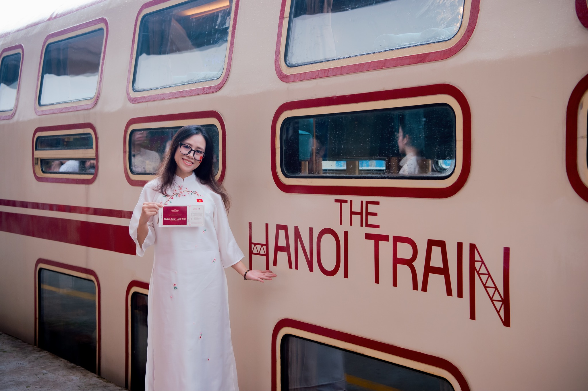観光列車「THE HANOI TRAIN」に乗車